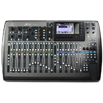 Behringer x32 digital mixer