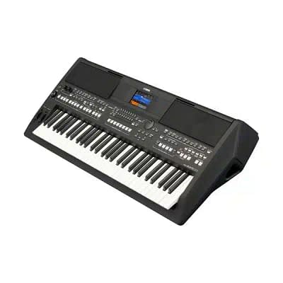 Yamaha PSR SX600