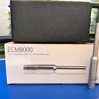 Behringer ECM8000